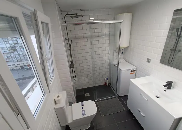 In Near Beaches Apartment